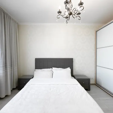Most City Area Center Charming Apartment Dnipro Exterior photo